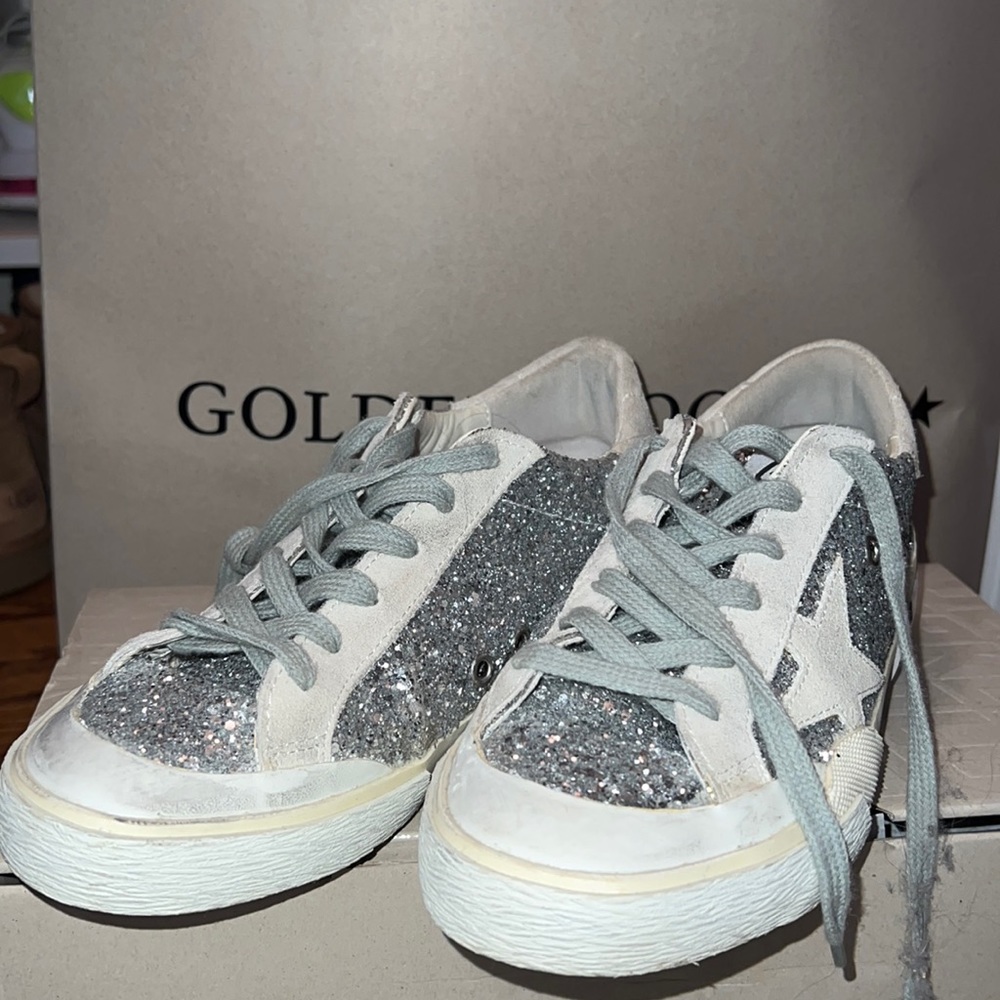 Golden Goose Sneakers